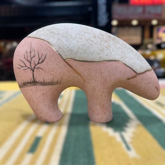 Vintage Native American Pottery Spirit Bear Hand Painted Signed BJ Gore - Picture 5 of 10